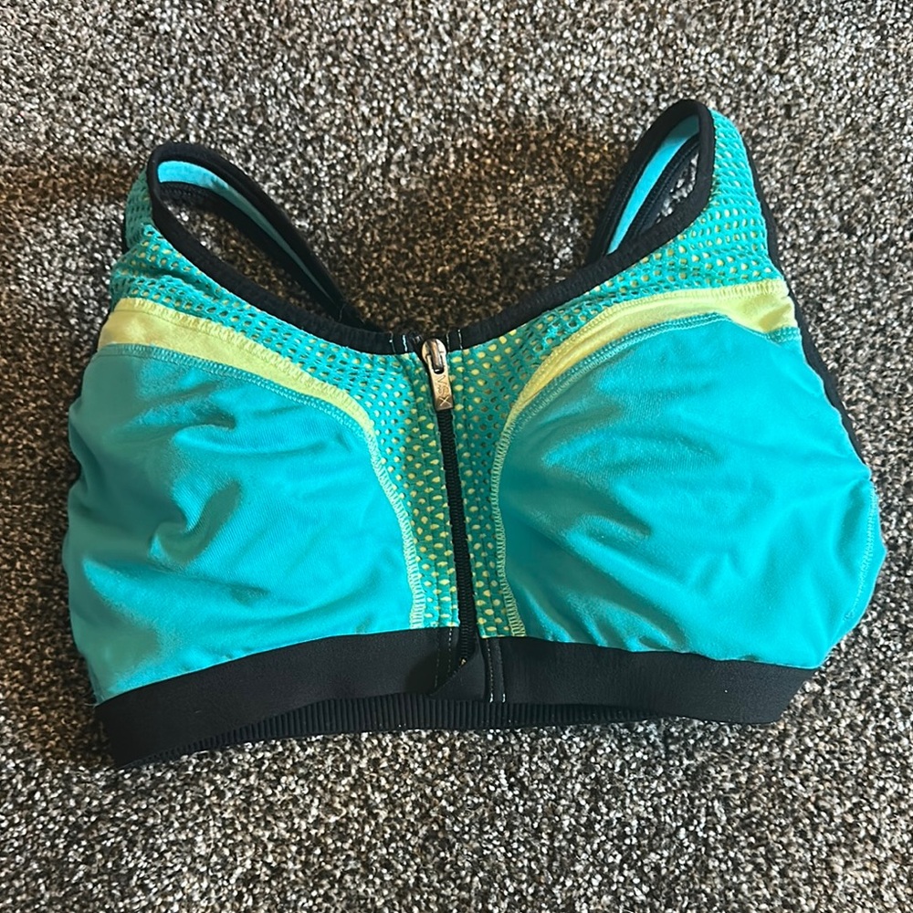Victoria’s Secret Sports Bra